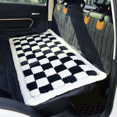 BravaPaw™ Plush Travel Cushion